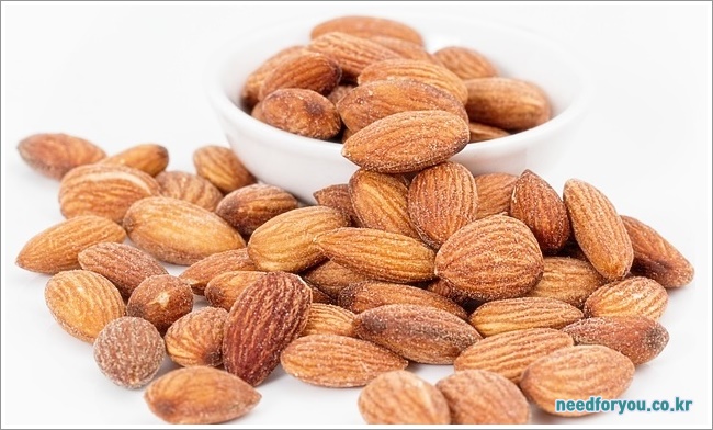 almond이미지입니다.